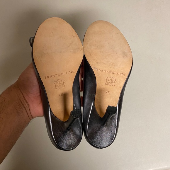 Tommy Hilfiger Open Toe Heels - Picture 3 of 3